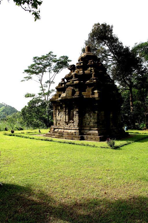 Cempaka Villa Magelang Bagian luar foto